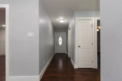 1005 George Street, Taylor, TX 76574 - Photo 4