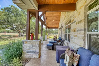 105 Buffalo Bend, Lampasas, TX 76550 - Photo 4