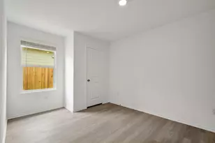 6515 Arid Wy, San Antonio, TX 78252 - Photo 22