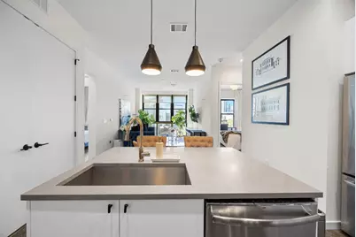 800 Embassy Drive #229, Austin, TX 78702 - Photo 6