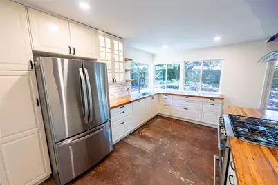6601 Ashland Drive, Austin, TX 78723 - Photo 8