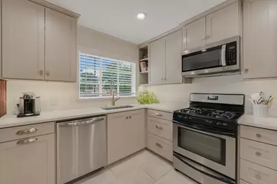 3309 Grooms Street #208 - 2, Austin, TX 78705 - Photo 4