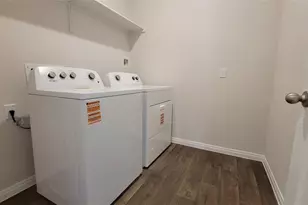 115 Palo Pinto Dr, Kyle, TX 78640 - Photo 10