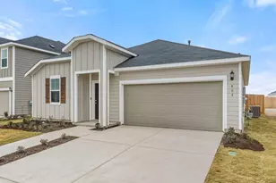 808 Cardenas St, San Marcos, TX 78666 - Photo 2