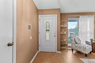 10102 Pond View Cir, Austin, TX 78753 - Photo 6