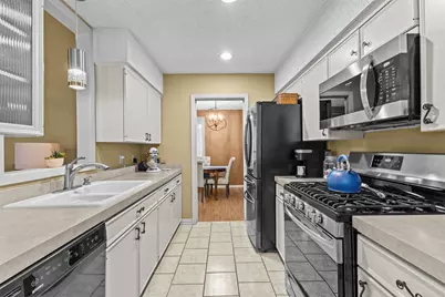 10102 Pond View Circle, Austin, TX 78753 - Photo 6