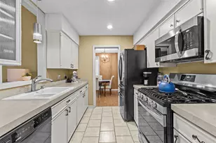 10102 Pond View Cir, Austin, TX 78753 - Photo 6