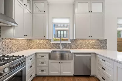 4020 Valley View Road #B, Austin, TX 78704 - Photo 10