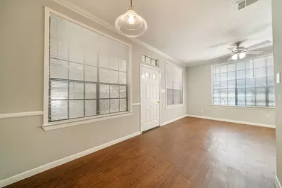 2300 Leon Street #101, Austin, TX 78705 - Photo 8