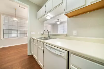 2300 Leon Street #101, Austin, TX 78705 - Photo 16