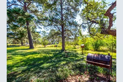 836 Cottle Town Road, Smithville, TX 78957 - Photo 30