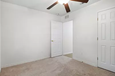7100 Villita Avenida Street, Austin, TX 78741 - Photo 20