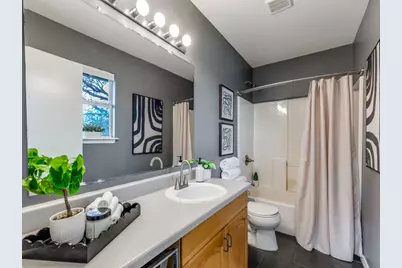 1705 Adriane Drive, Austin, TX 78721 - Photo 10