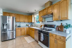 1705 Adriane Dr, Austin, TX 78721 - Photo 6