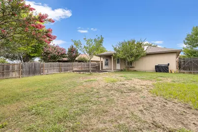602 Creston Street, Hutto, TX 78634 - Photo 20