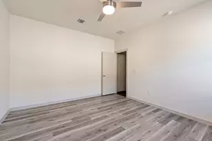 2925 Egan Dr, Pflugerville, TX 78660 - Photo 10