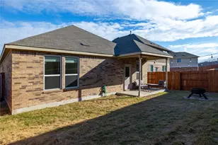 118 Grace Lilly Dr, Buda, TX 78610 - Photo 8