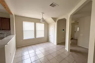 12512 La Paz Ln, Del Valle, TX 78617 - Photo 2