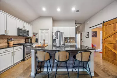 7104 Bay City Bend, Austin, TX 78725 - Photo 8