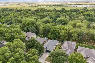 7104 Bay City Bend, Austin, TX 78725 - Photo 2