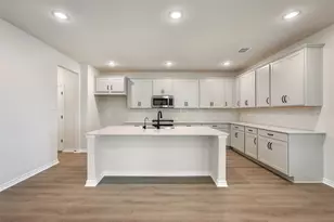 213 Clover Bnd, Liberty Hill, TX 78642 - Photo 14