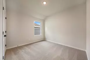 213 Clover Bnd, Liberty Hill, TX 78642 - Photo 24