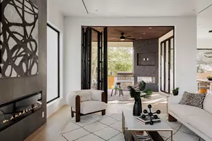 2504 Bluffview Dr, Austin, TX 78704 - Photo 4