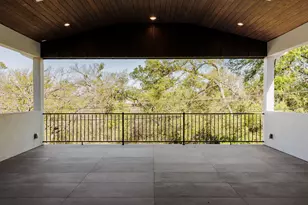 2504 Bluffview Dr, Austin, TX 78704 - Photo 22