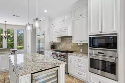 11813 Eagles Glen Drive, Austin, TX 78732 - Photo 14