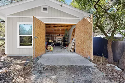 121 Quarry Park Cove, Liberty Hill, TX 78642 - Photo 38