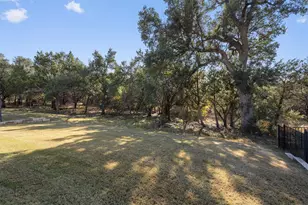 307 Kickapoo Creek Ln, Georgetown, TX 78633 - Photo 26