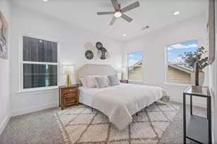 7310 Carver Ave, Austin, TX 78752 - Photo 40