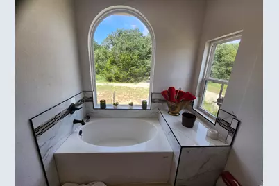 668 Fairview Drive, Rockdale, TX 76567 - Photo 22