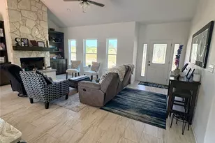 668 Fairview Dr, Rockdale, TX 76567 - Photo 12
