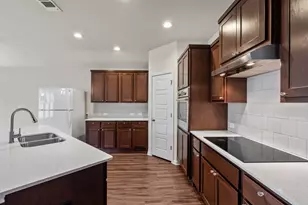 16512 Enamorado Rd, Manor, TX 78653 - Photo 6