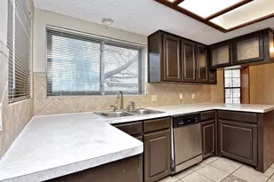 2407 Versailles Dr, Cedar Park, TX 78613 - Photo 10