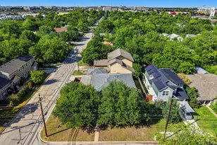 924 E 52nd St, Austin, TX 78751 - Photo 28