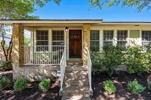 924 E 52nd St, Austin, TX 78751 - Photo 1