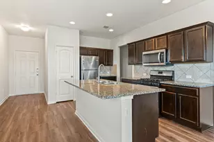 15013 Jolynn St, Austin, TX 78725 - Photo 4