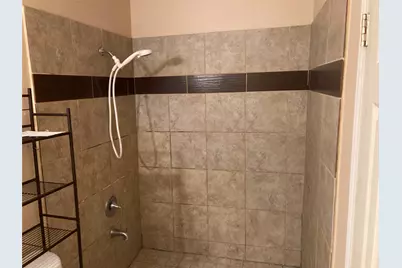 5415 Walnut Grove Drive, Austin, TX 78744 - Photo 10