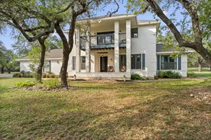 606 Winchester Dr, Dripping Springs, TX 78620 - Photo 2