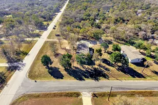 120 N Webberwood Way, Elgin, TX 78621 - Photo 34