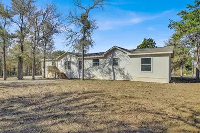 120 N Webberwood Way, Elgin, TX 78621 - Photo 8