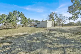 120 N Webberwood Way, Elgin, TX 78621 - Photo 32
