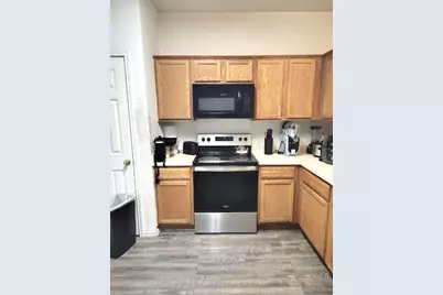 11500 Lapoynor Street, Manor, TX 78653 - Photo 8