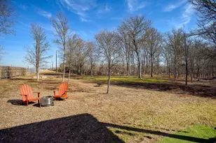 338 W Keanahalululu Ln, Bastrop, TX 78602 - Photo 32