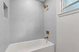 3008 Cedarlawn Cir, Austin, TX 78723 - Photo 18