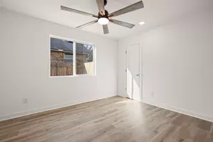 5828 Secrest Dr, Austin, TX 78759 - Photo 22
