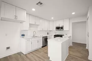 5828 Secrest Dr, Austin, TX 78759 - Photo 12
