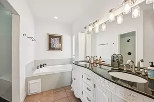 5736 Petty St, Houston, TX 77007 - Photo 30